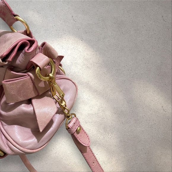 AUTHENTIC VTG Miu Miu Vitello Lux Mini Bow Bag in Loto Pink Leather - Picture 8 of 10